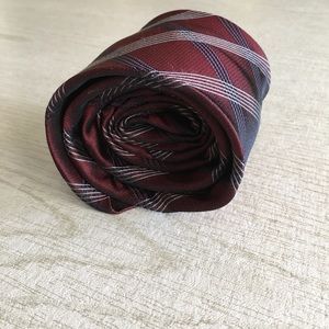 Brand New 100% Silk Jones New York Mens Neck Tie